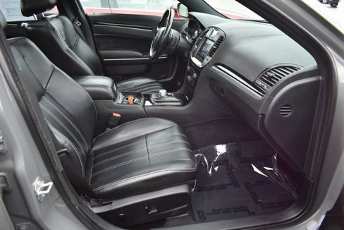 Used 2017 Chrysler 300 S w/ 300S Premium Group image 36