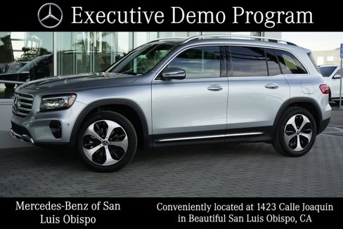 Used 2025 Mercedes-Benz GLB 250 4MATIC image 3