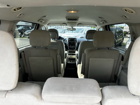 Used 2014 Dodge Grand Caravan SE w/ Quick Order Package 29E SE image 16