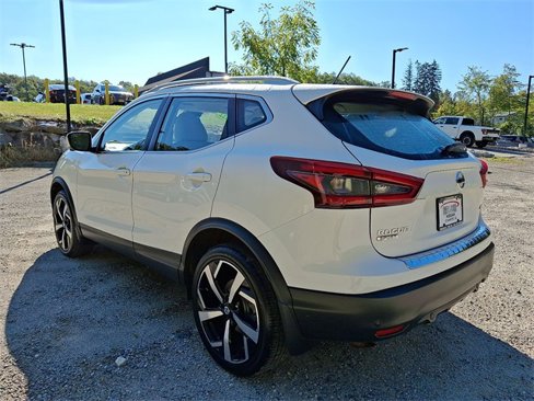Certified 2022 Nissan Rogue Sport SL w/ Premium Package image 22