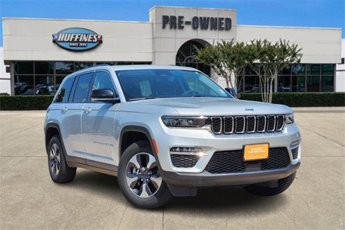 Used 2023 Jeep Grand Cherokee 4WD 4xe image 1