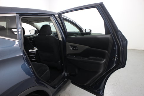 Used 2018 Nissan Murano S image 25