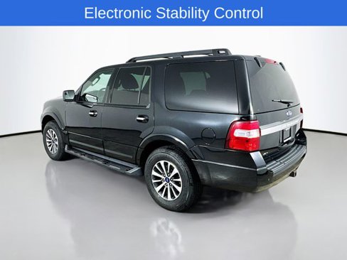 Used 2017 Ford Expedition XLT image 9