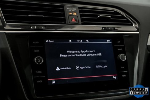 Used 2022 Volkswagen Tiguan SE R-Line image 18