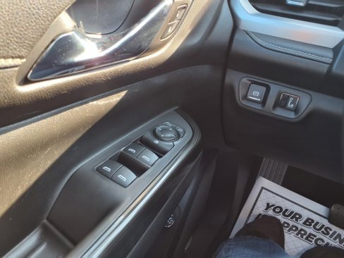 Used 2019 GMC Acadia SLT image 13