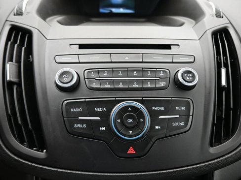Used 2017 Ford C-MAX SE image 18