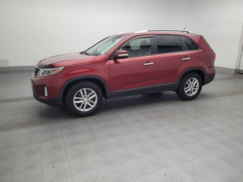 Used 2015 Kia Sorento LX image 2
