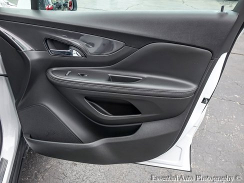 Used 2022 Buick Encore Preferred w/ Safety Package II image 27