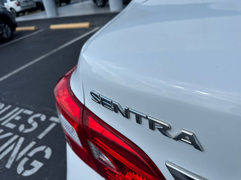 Used 2019 Nissan Sentra SV image 7