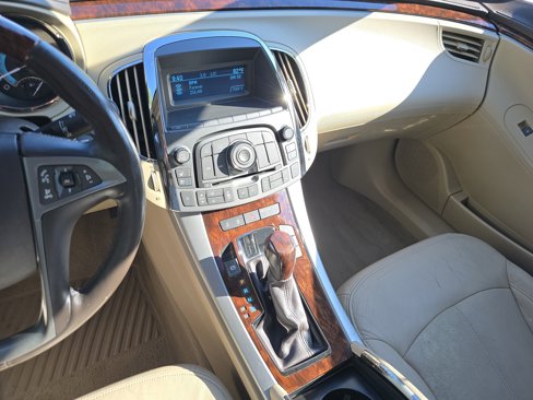 Used 2011 Buick LaCrosse CXL w/ Driver Confidence Package image 20