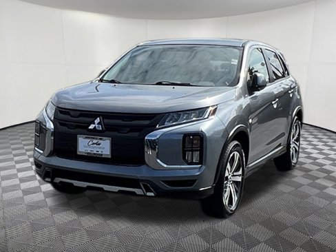 Used 2020 Mitsubishi Outlander Sport ES image 3