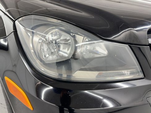 Used 2014 Mercedes-Benz C 250 Sedan image 11