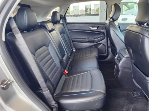 Used 2015 Ford Edge SEL w/ Equipment Group 201A image 17