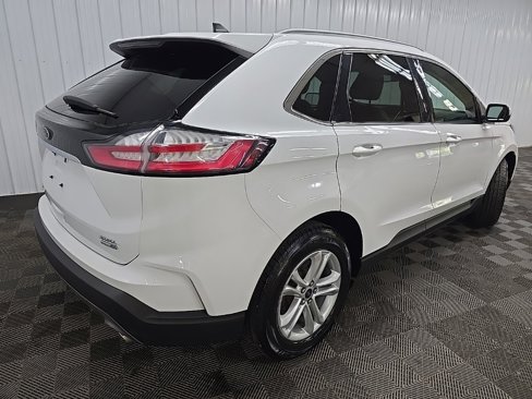 Used 2020 Ford Edge SEL w/ Convenience Package image 4