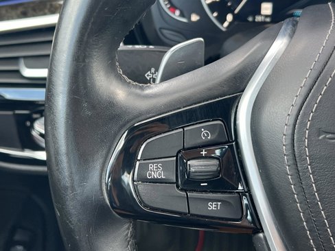 Used 2019 BMW 540i w/ Convenience Package image 25