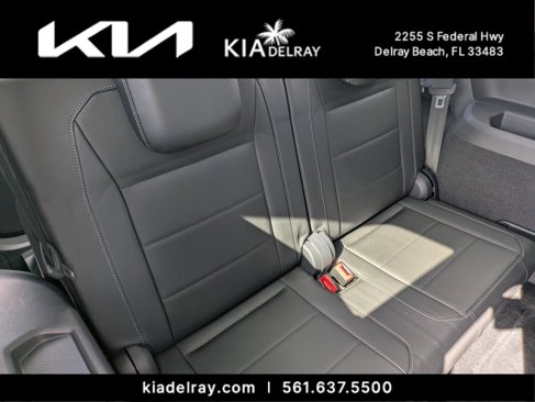 Used 2019 Volkswagen Tiguan SE image 28