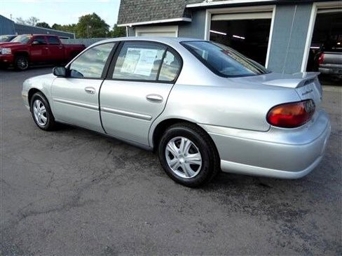 Used 2005 Chevrolet Malibu Classic image 8