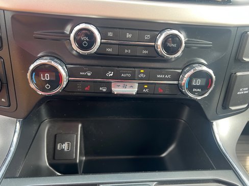 Used 2021 Ford F150 XLT w/ Equipment Group 302A High image 32