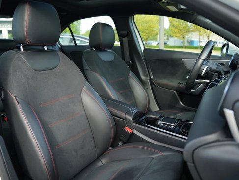 Certified 2022 Mercedes-Benz A 220 4MATIC image 43