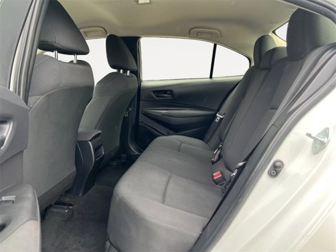 Used 2022 Toyota Corolla LE image 13
