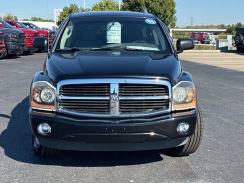 Used 2005 Dodge Durango SLT w/ Family Value Group image 8