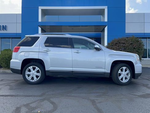 Used 2017 GMC Terrain SLT w/ Driver Alert Package I image 8