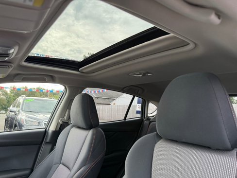 Used 2023 Subaru Crosstrek 2.0i Premium image 17