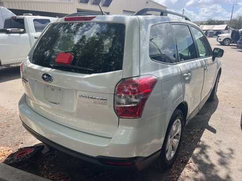 Used 2015 Subaru Forester 2.5i Premium w/ All-Weather Package image 4