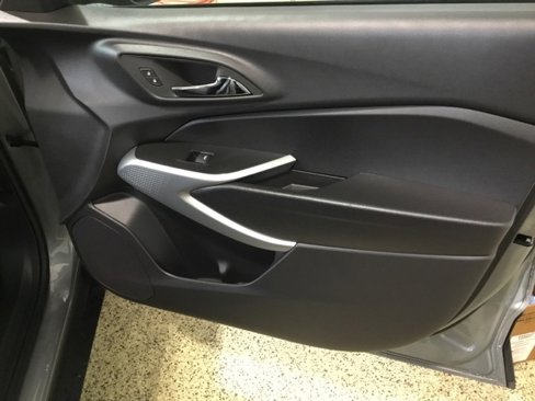 New 2025 Chevrolet Trax LS w/ LS Convenience Package image 46