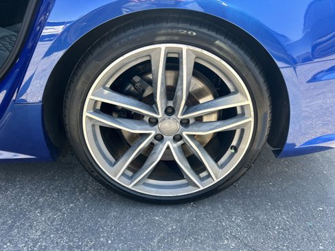 Used 2016 Audi S6 Prestige w/ Prestige Package image 9