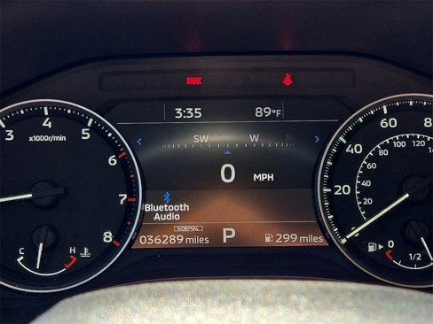 Used 2024 Mitsubishi Outlander SE image 29