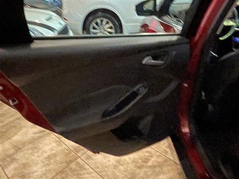 Used 2017 Ford Focus Titanium w/ Titanium Technology Package image 30