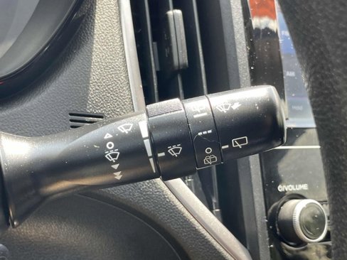 Used 2021 Subaru Crosstrek 2.0i image 18