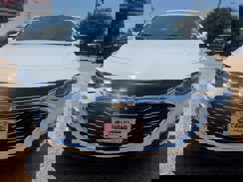 Used 2025 Chevrolet Malibu LT image 6