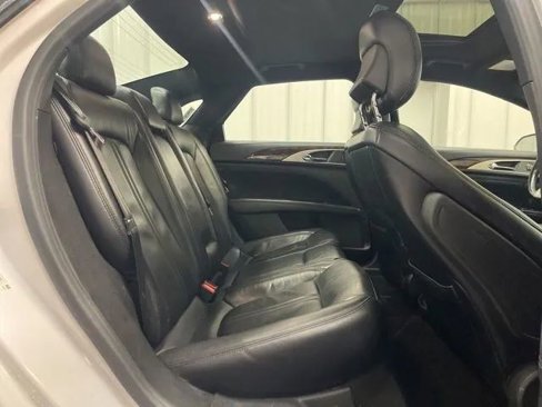 Used 2019 Lincoln MKZ Reserve w/ Reserve Plus Package image 13