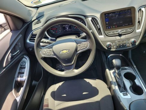 Used 2023 Chevrolet Malibu LT image 13