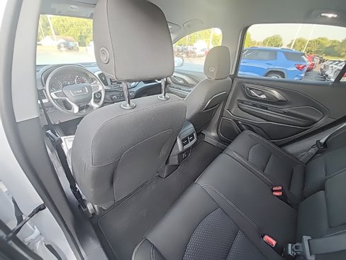 Certified 2024 GMC Terrain SLE image 15