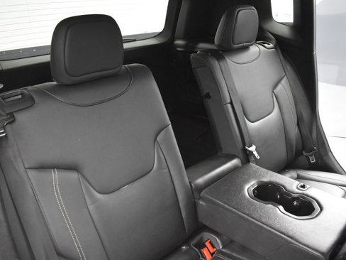 Used 2017 Jeep Renegade Limited image 21
