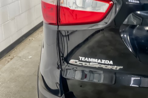 Used 2021 Ford EcoSport SE image 44