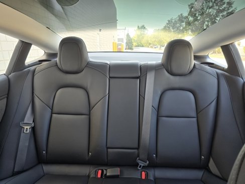 Used 2018 Tesla Model 3 Long Range image 37