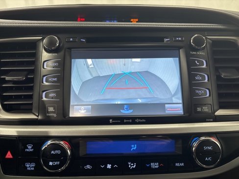 Used 2017 Toyota Highlander Limited image 15