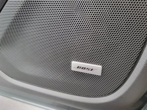 Used 2020 GMC Terrain SLT w/ Preferred Package image 29