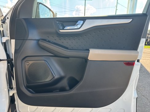 Used 2020 Ford Escape SEL image 23