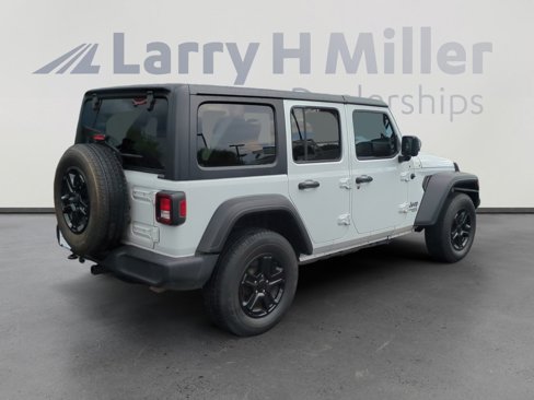 Used 2021 Jeep Wrangler Unlimited Sport image 5