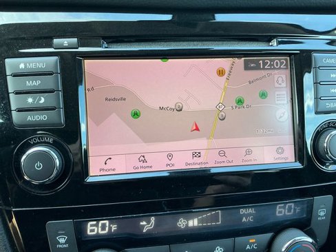 Used 2018 Nissan Rogue SL image 19