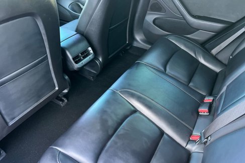 Used 2018 Tesla Model 3 image 12