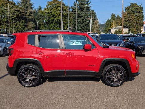 Used 2022 Jeep Renegade Latitude w/ Sun/Sound Group image 6