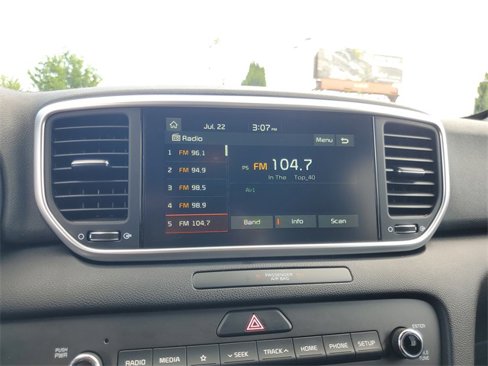 Certified 2022 Kia Sportage LX image 29