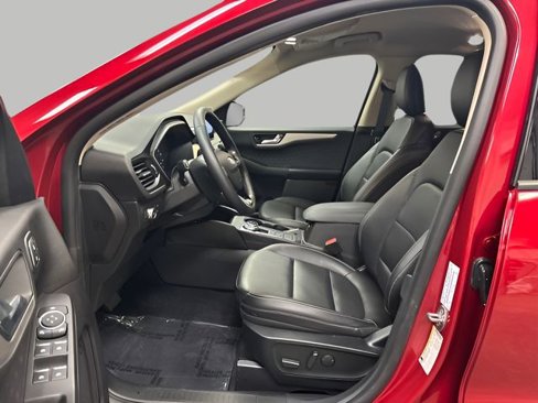 Used 2020 Ford Escape SEL image 9