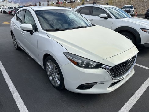 Used 2017 MAZDA MAZDA3 Grand Touring image 3